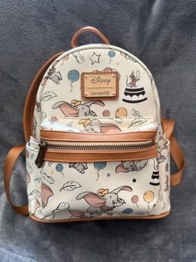 DISNEY X LOUNGEFLY DUMBO BACKPACK EUC